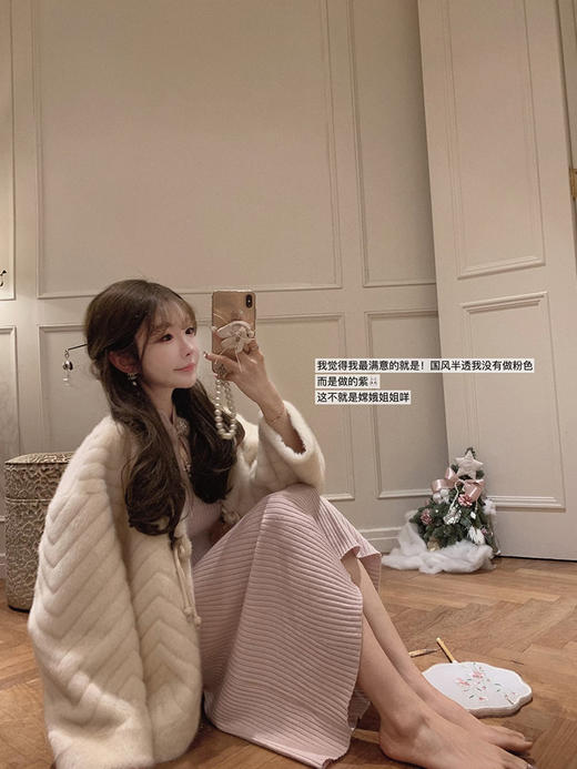 金蘑菇菇 枝间绘雪 迢迢冬叙/ 新中式拜年服 环保貂貂外套&羽绒服 商品图0