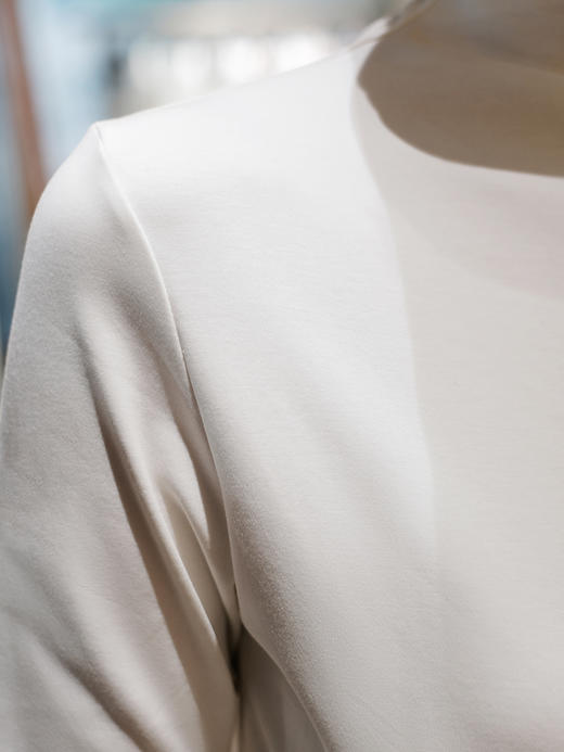 盛唐牡丹 |艾蒂芮拉| Tencel莫代尔新疆长绒棉高领打底衫 商品图9