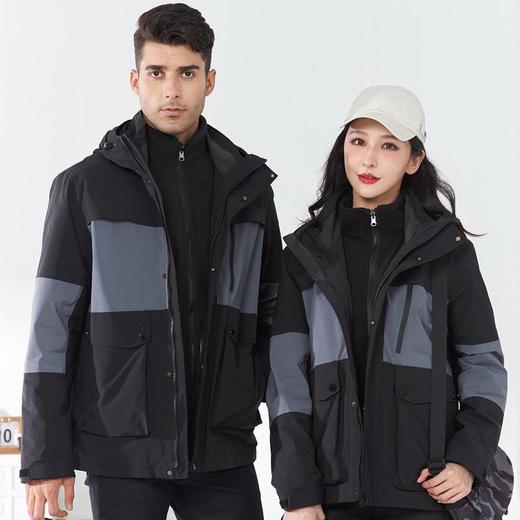 秋冬新款户外防水冲锋衣男女两件套三合一加厚保暖接缝压胶登山服 商品图0
