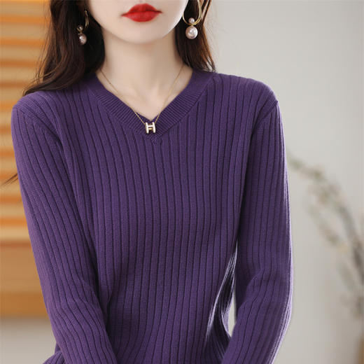 秋冬【棉线针织衫女V领大码毛衣】宽松内搭 简约抽条棉线打底衫女 商品图1