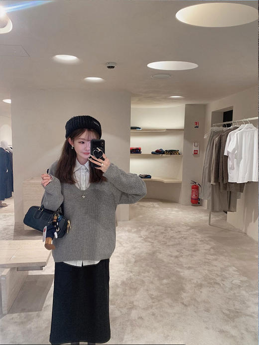 金蘑菇菇 Parallele日落威尔顿 衬衫套组/ 知性风u领毛衣叠穿衬衫 商品图0