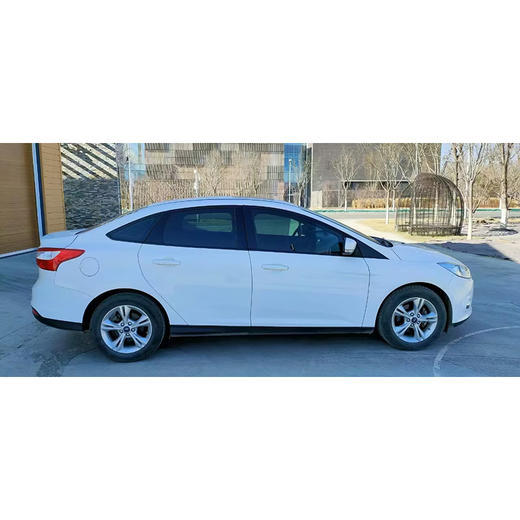 福特 福克斯 三厢 1.6L 自动风尚型【长租-北京】 商品图3