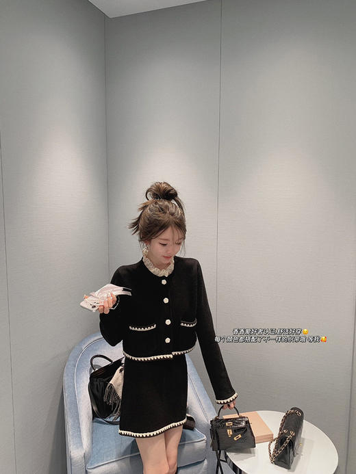 金蘑菇菇 starry night怦怦心动/ 100wool小香针织上衣+半裙套装 商品图1