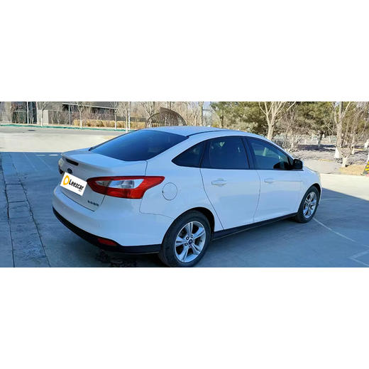 福特 福克斯 三厢 1.6L 自动风尚型【长租-北京】 商品图2