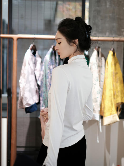 盛唐牡丹 |艾蒂芮拉| Tencel莫代尔新疆长绒棉高领打底衫 商品图8