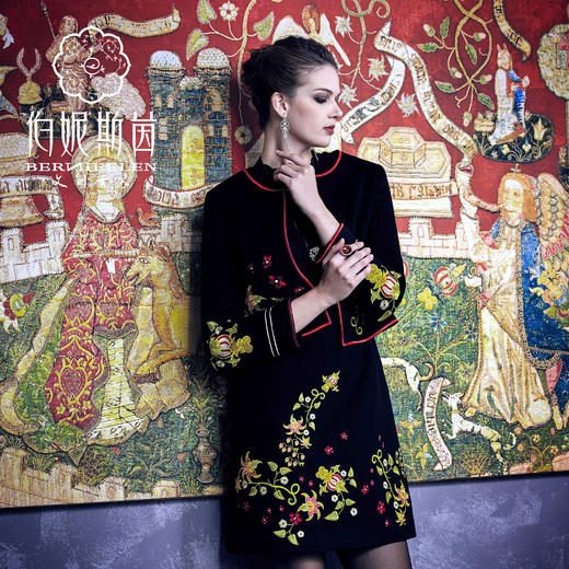 【伯妮斯茵】6A6151--羊毛外套--帷幔的圣事--《因汉而生--哥特》 商品图2