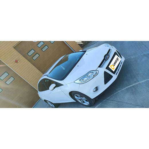 福特 福克斯 三厢 1.6L 自动风尚型【长租-北京】 商品图1