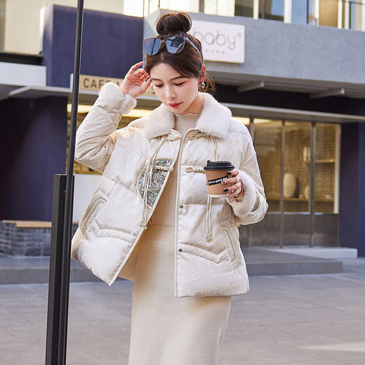 冬季新款，90白鸭绒新中式盘扣短款减龄气质新款羽绒服HR-HYGG9003 商品图3