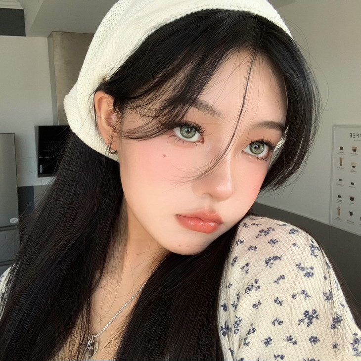 BOLLYCON 青涩威廉14.2mm 日抛隐形眼镜 1盒/10片 左右眼度数不同需两盒-VVCON美瞳商城24
