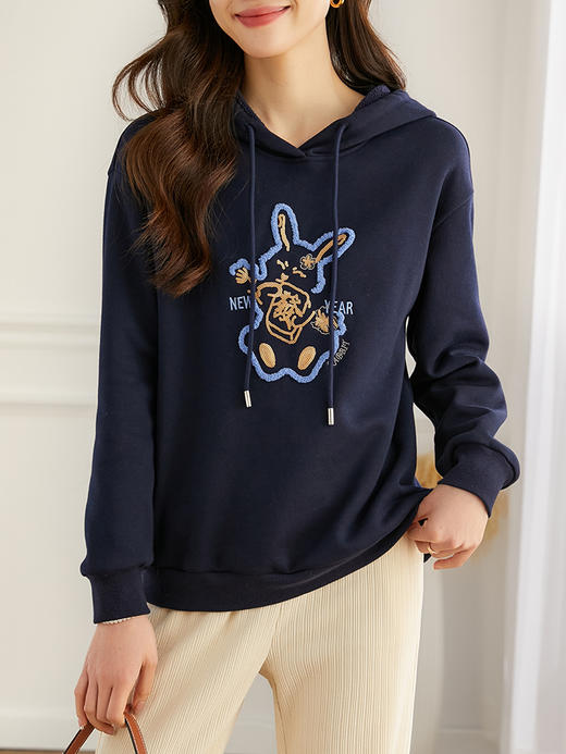 【开门红】熙世界国风系列新年红国潮卫衣女加绒加厚秋冬款连帽套头外套 商品图0