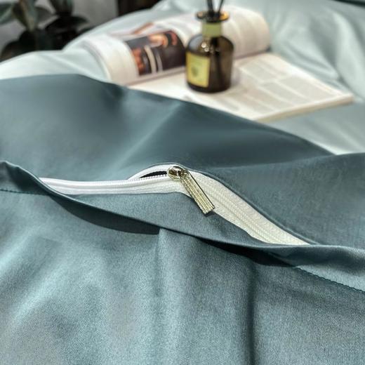 「72小时发货」【60支新疆长绒棉全棉】钱皇 双拼绣花四件套  四季通用款 古法元素工艺打造 风格采用宫廷古典风 经典不失优雅 商品图4