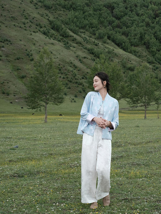 瑕疵|盛唐牡丹| 真丝留香绉梅兰竹菊双面穿外套 [特价品](特殊商品不退不换) 商品图5