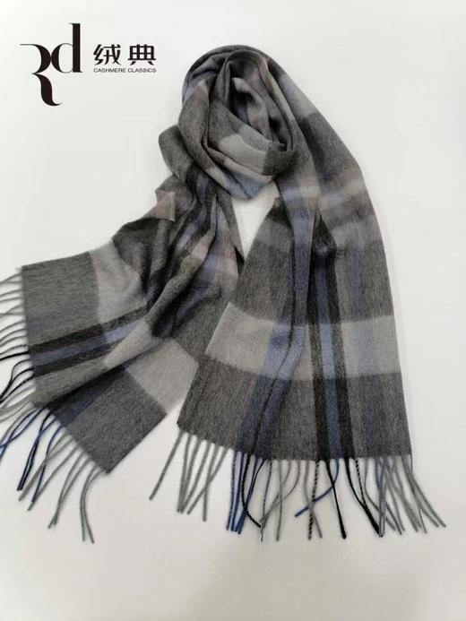 绒典经典格围巾 商品图4