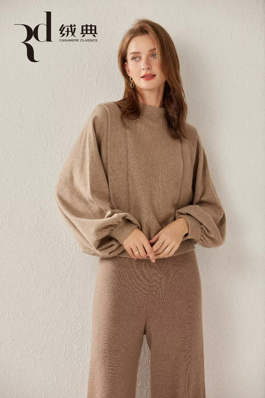 绒典时尚廓形女套衫 商品图2