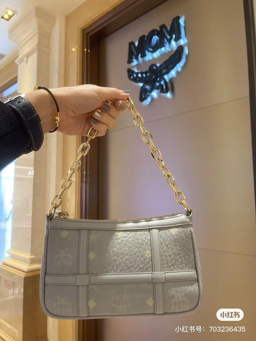 Mc.m 新款腋下包-迷雾灰 商品图3