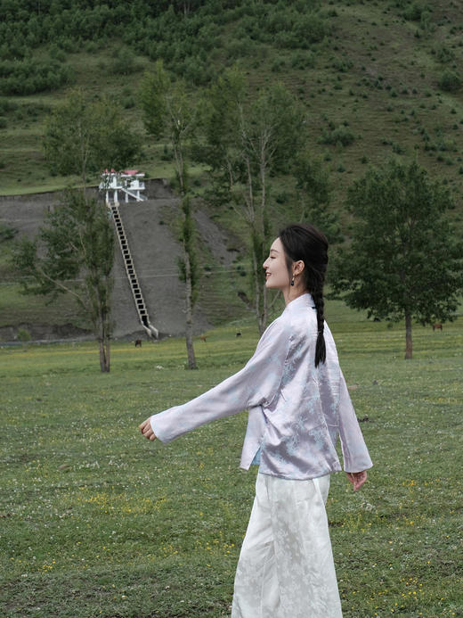 瑕疵|盛唐牡丹| 真丝留香绉梅兰竹菊双面穿外套 [特价品](特殊商品不退不换) 商品图7