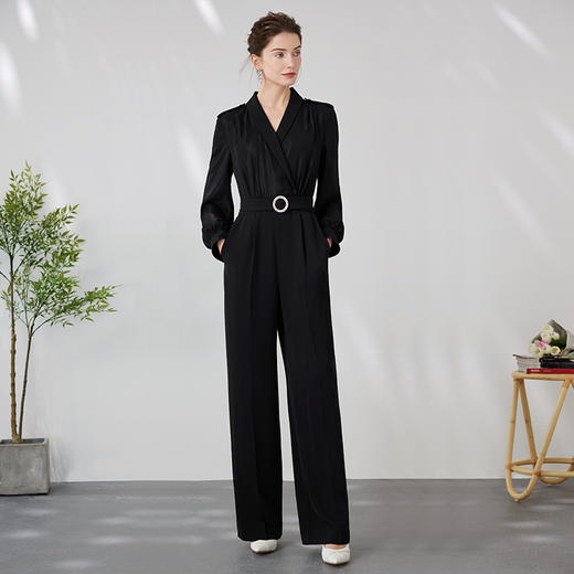 EITIE爱特爱时尚高级感假两件高腰显瘦通勤V领黑色连体裤春新款A2407339 商品图2