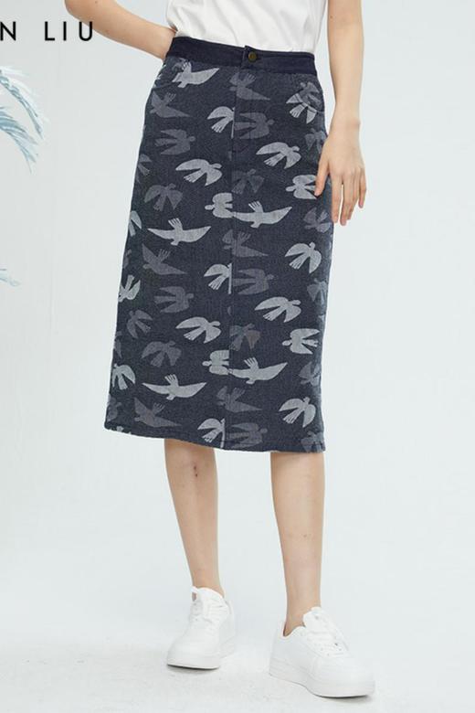 VIVIAN LIU薇薇安刘R2354001秋女装新款腰部素色拼接后开叉半裙 商品图5