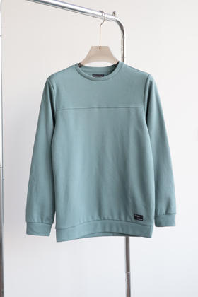 适合120-140斤左右 只剩蓝绿色 外贸元单 棉涤混纺长袖体恤 CX149