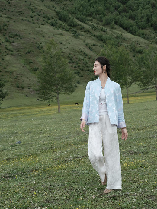 瑕疵|盛唐牡丹| 真丝留香绉梅兰竹菊双面穿外套 [特价品](特殊商品不退不换) 商品图4