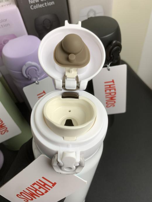 膳魔师THERMOS不锈钢保温杯便携水杯/儿童保温杯双耳吸管水杯直饮/马克杯保温茶杯、拍杯子送品牌礼袋 商品图6