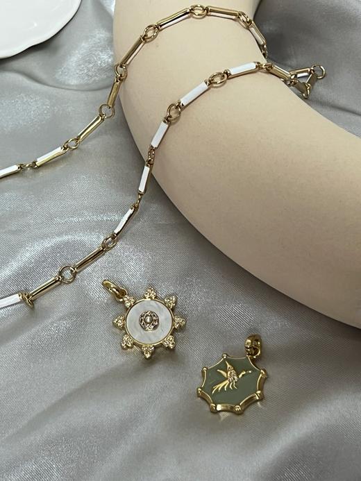 SOL DE VERANO 半岛苒美系列飞鸟吊坠 / 普尔皮·母贝吊坠 商品图3