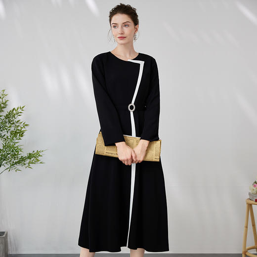 EITIE爱特爱春季新款时尚显瘦气质撞色通勤连衣裙A2407327 商品图1