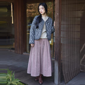 绽放931朵/改良版马面裙A字遮肉显瘦飘逸红棕色灯芯绒长款半身裙