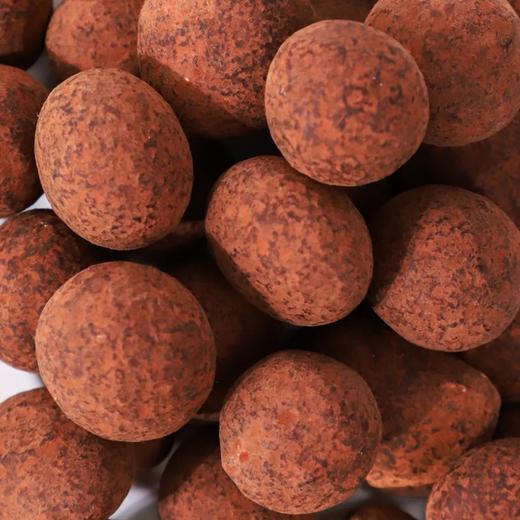 西班牙Pancracio焦糖扁桃仁巧克力140g/043972 每一粒都涵盖了一整颗扁桃仁主打就是真实有料 商品图1