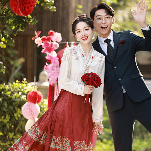 新中式国风汉服敬酒服金红色改良明制马面裙MLS101 商品图3