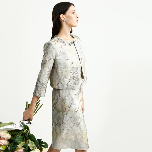 卡莉朵拉上衣C27A7127 商品图1