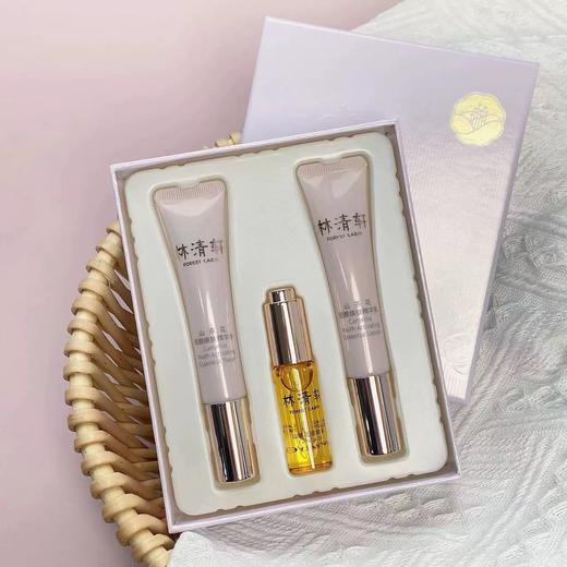 林清轩山茶花轻颜礼盒旅行装润肤油 精华水 精华乳 商品图0
