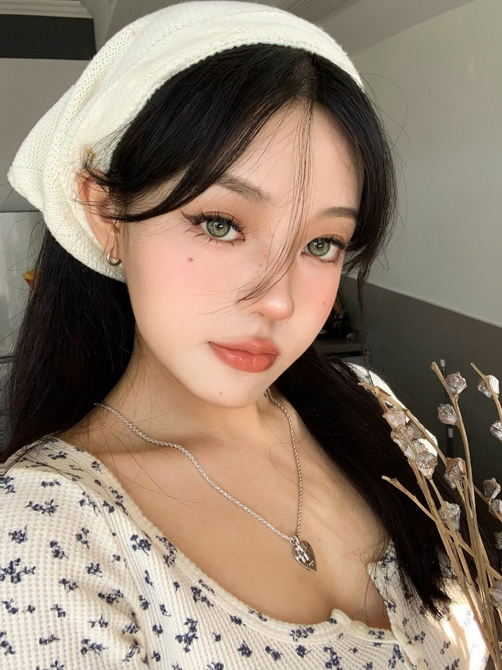 BOLLYCON 青涩威廉14.2mm 日抛隐形眼镜 1盒/10片 左右眼度数不同需两盒-VVCON美瞳商城25