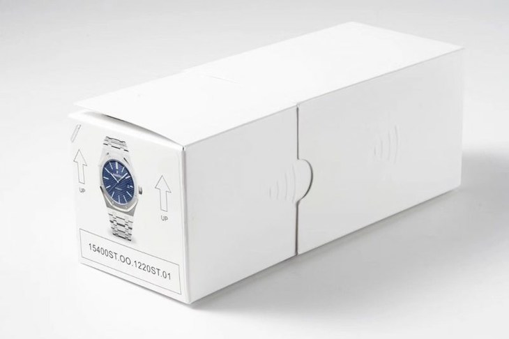 爱彼顶级复刻皇家橡树15400 厚度一致