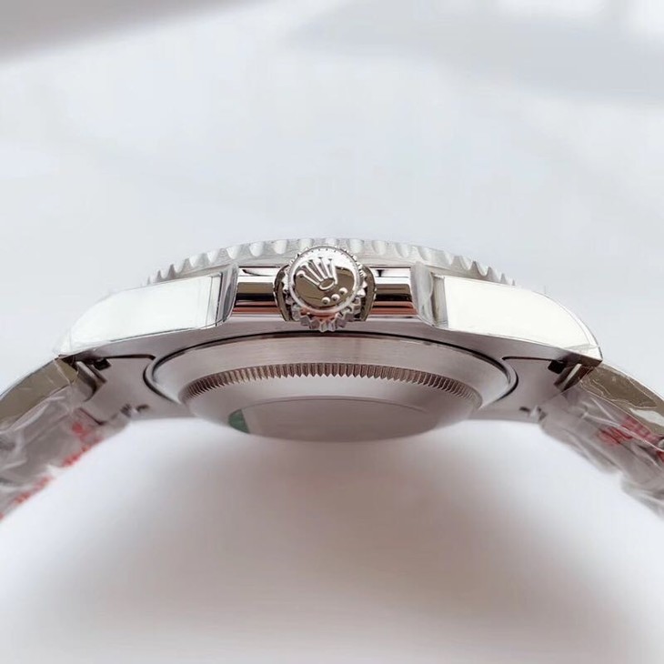 n厂水鬼劳力士v10来袭 解决圈口掉色