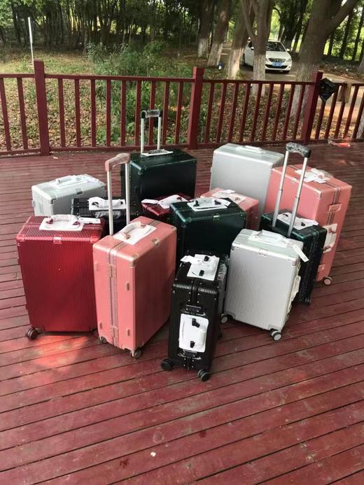 DU家渠道！代狗好几千元的拉杆箱！复古款沟槽式铝镁合金框架旅行箱拉杆箱！ 商品图5