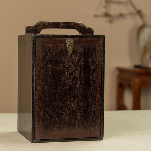 清 紫檀拉门式提梁文房箱 商品图4