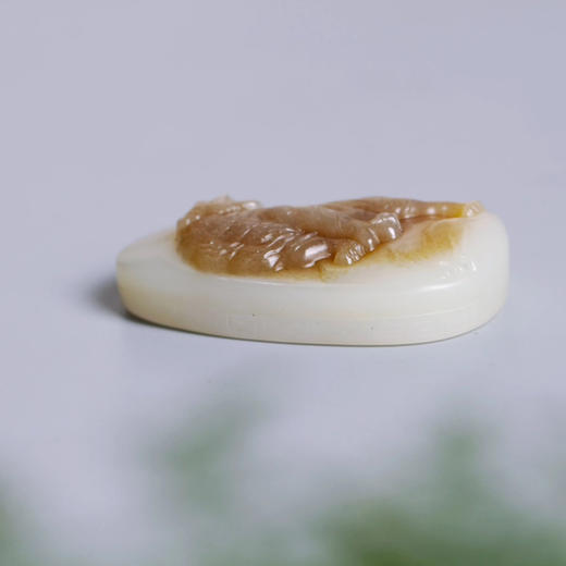 和田玉【虎虎生威】白玉俏糖色 商品图4