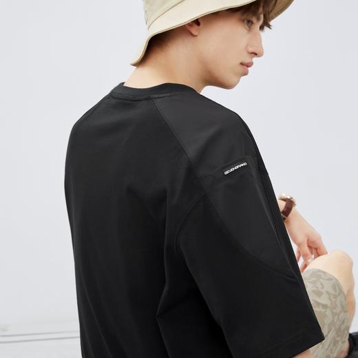 柒牌男士短袖T恤夏季新款时尚青年宽松休闲黑色圆领口袋上衣	124T71510 商品图3