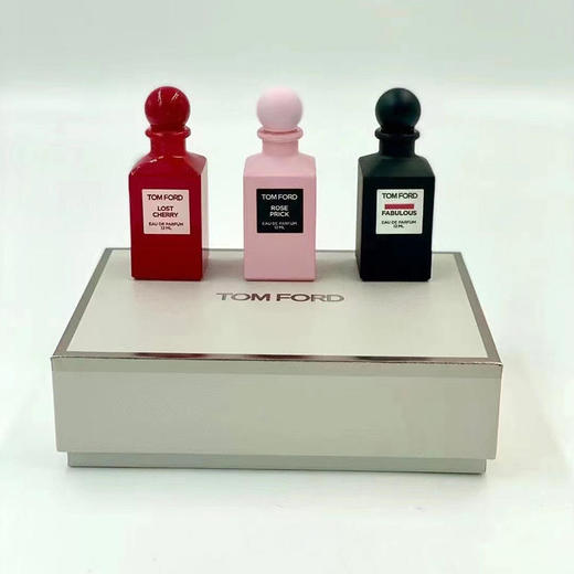 TOMFORD秀场奢香迷你香水礼盒12ml*3TF香水生日礼物送女友送闺蜜|法布勒斯香水+荆刺玫瑰香水+落樱甜情香水 商品图3