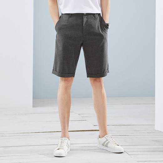 柒牌短裤男士夏季新款时尚潮流中青年色织格纹休闲直筒男裤子	124H72050 商品图1