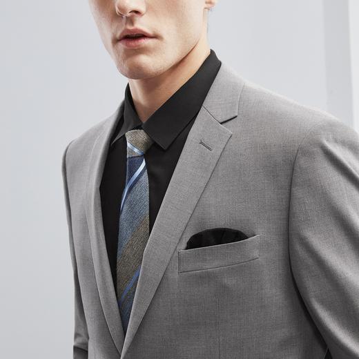 【含莱赛尔桑蚕丝】柒牌男士西服套装商务正装新郎结婚礼服两件套	124C70030 商品图3