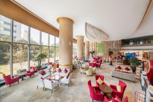 ★浙江年夜饭★￥1299起/人连住2晚【宁波香格里拉大酒店】享豪华房+自助早餐+ 10人桌除夕年夜饭桌餐+初一豪华自助晚餐，俯瞰三江，可观灯光秀，步行可达老外滩、紧邻天一阁！ 2026年2月16日专享 商品图2