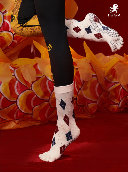 壁虎瑜伽【2312WZ263】印花长筒五指瑜伽袜【5天发货】 商品图4