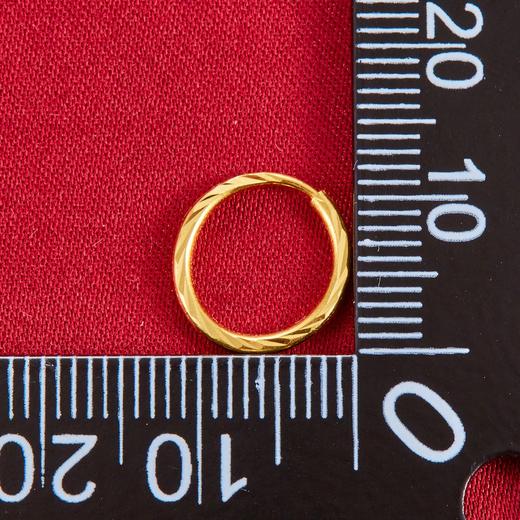 【限时克减150元】足金999.9 车花耳圈空心耳饰(ES00072)（预售产品下单后不退款不退货不换货不补差价）（预售产品下单后不退款不退货不换货不补差价） 商品图3