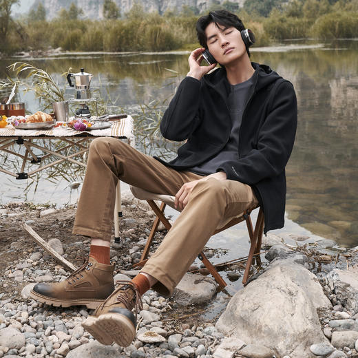 【特价】柒牌男士连帽夹克秋冬厚款户外休闲反光印花黑色保暖防风外套	125K70610 商品图3