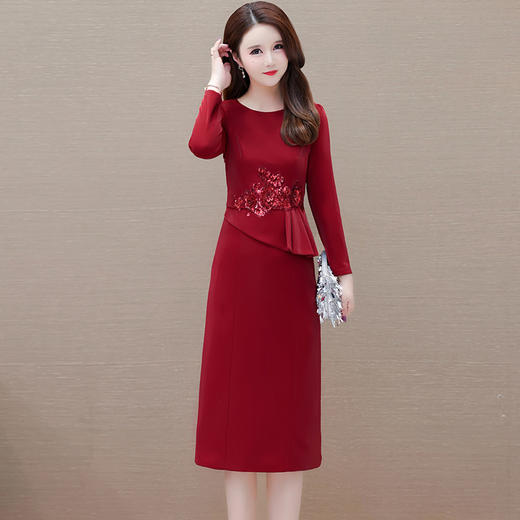 QYM-53B71红色通勤洋气假两件时尚连衣裙2024年新款圆领长袖修身优雅礼服裙 商品图2