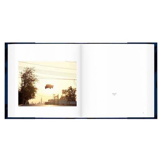 The Heights 摄影师Matthew Porter的飞车摄影集 商品图2