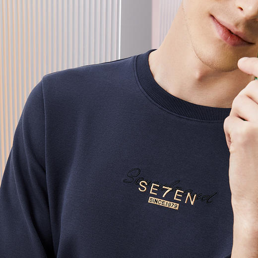 【5A抗菌】柒牌男装卫衣男2024春季新款时尚休闲圆领长袖套头上衣	126W70150 商品图2