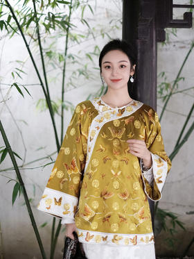 高货限量版| 盛唐牡丹 |重缎真丝手工盘金刺绣百蝶纹斜襟短褂-明黄 [特价品]